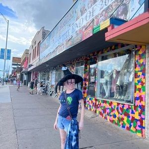 Meet your Posher, Beth